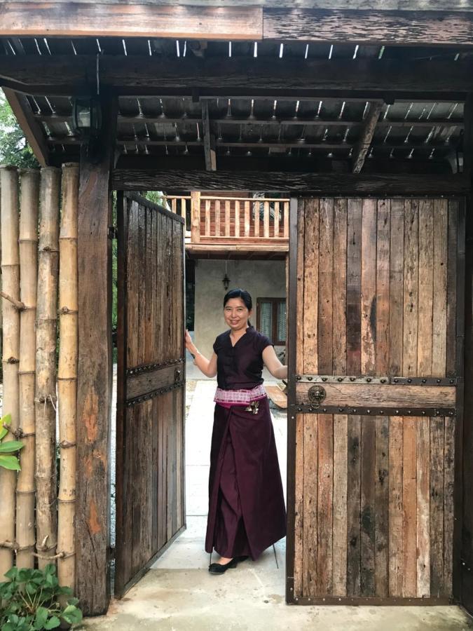 Petit Paramata Phitsanulok Buitenkant foto
